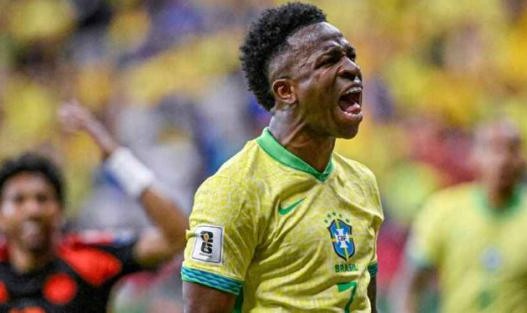 维尼修斯造点+世界波 巴西2比1险胜哥伦比亚！