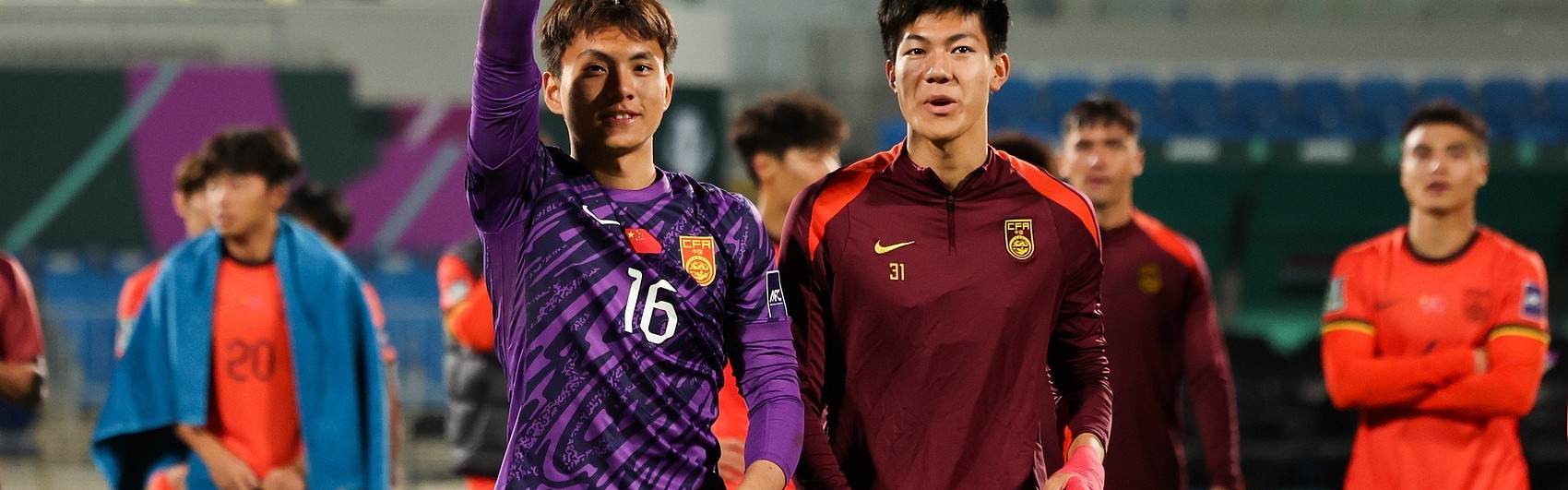 足球比赛-东体：李昊未来十年坐稳国足主力位置几无悬念，他从小擅长扑点球