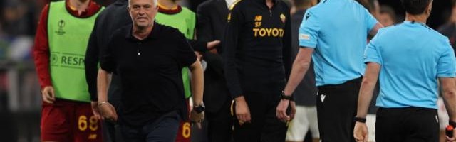 篮球数据库-穆里尼奥保留曲目：裁判是西班牙人！