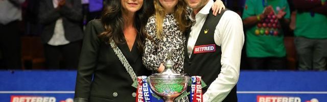 足球比赛-塞尔比夺冠80后已统治台坛 75三杰本赛季疲态尽显