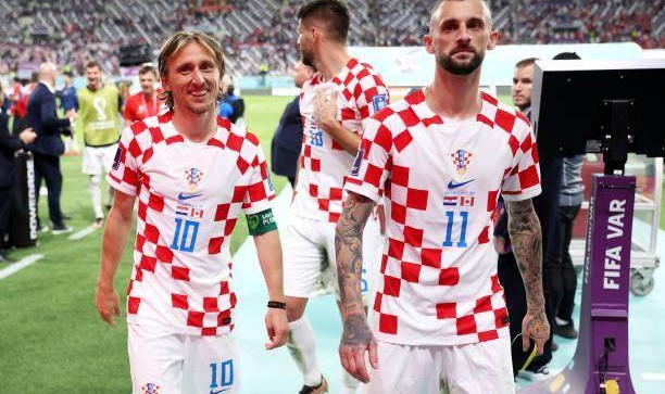 篮球比赛-佩剑两记助攻再现锋芒，克罗地亚黄金中场重回巅峰