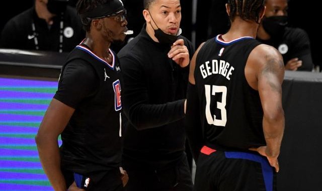 篮球比赛-泰伦·卢：逆转之王怎样炼成的？混乱之地成长的好人